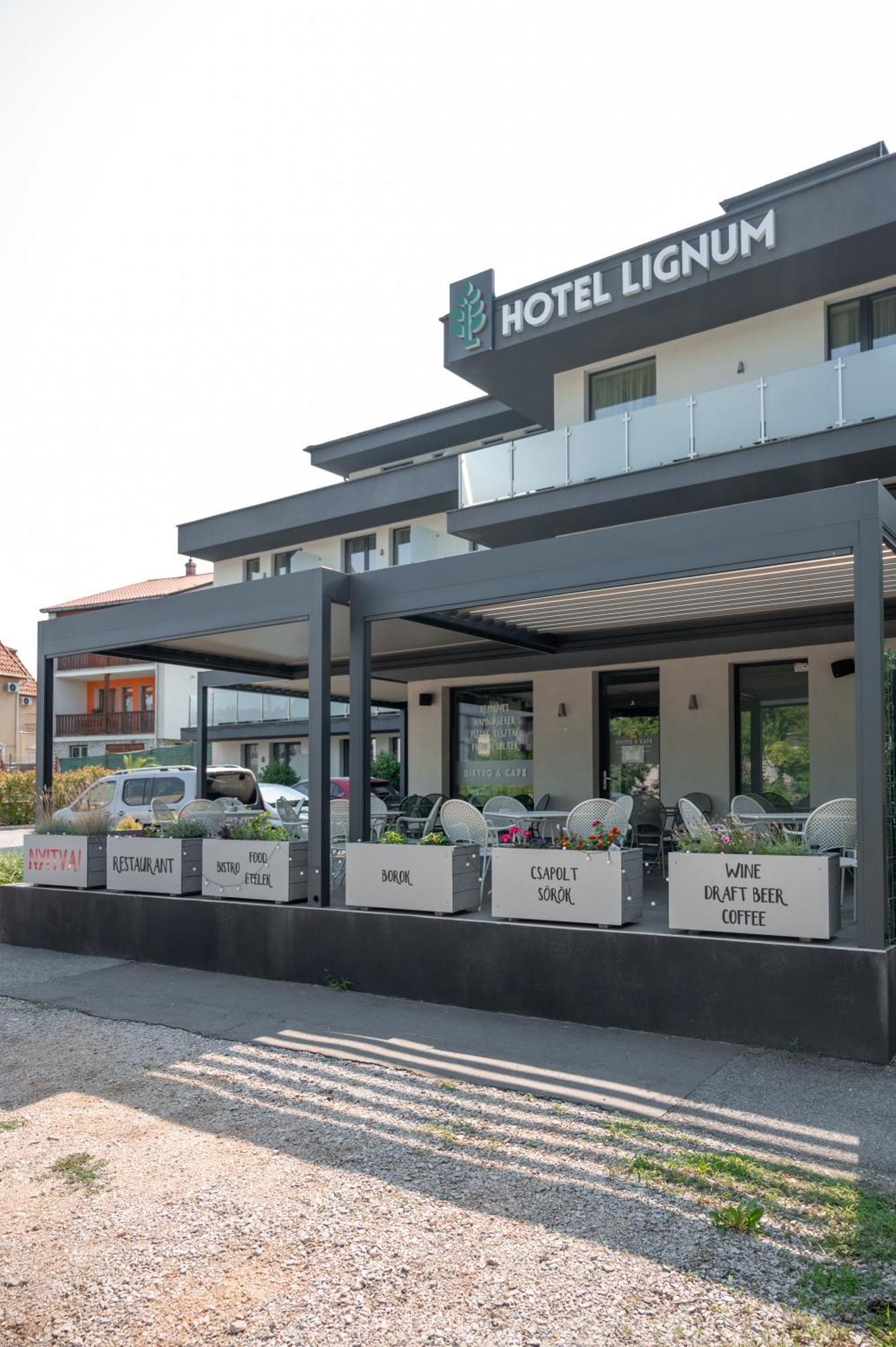 Lignum Hotel Miskolc Exterior foto